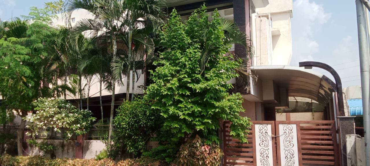 Property Photos 4