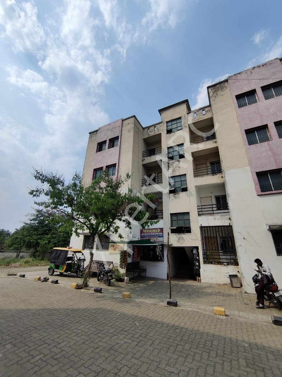 Property Photos 6