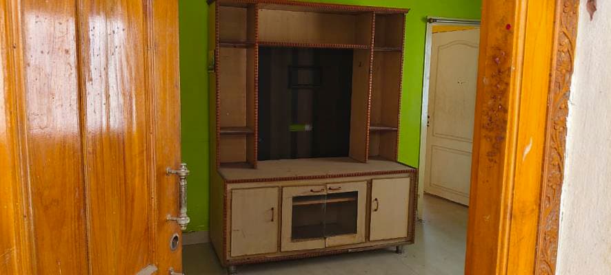 Property Photos 5