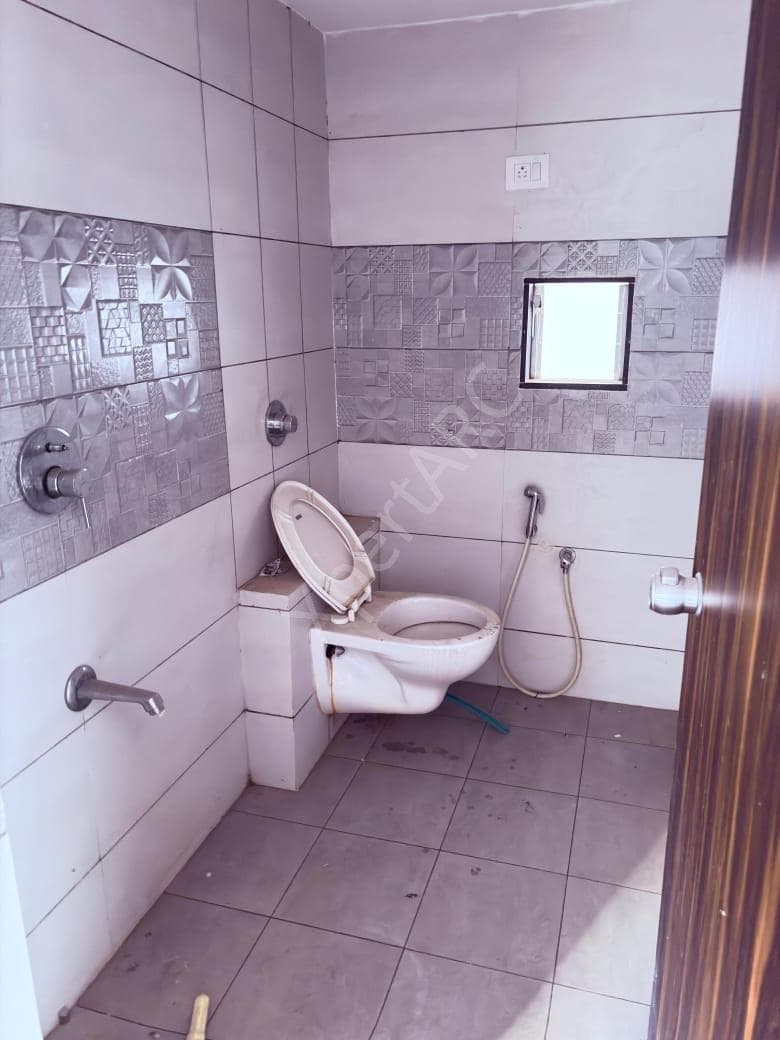 Property Photos 4