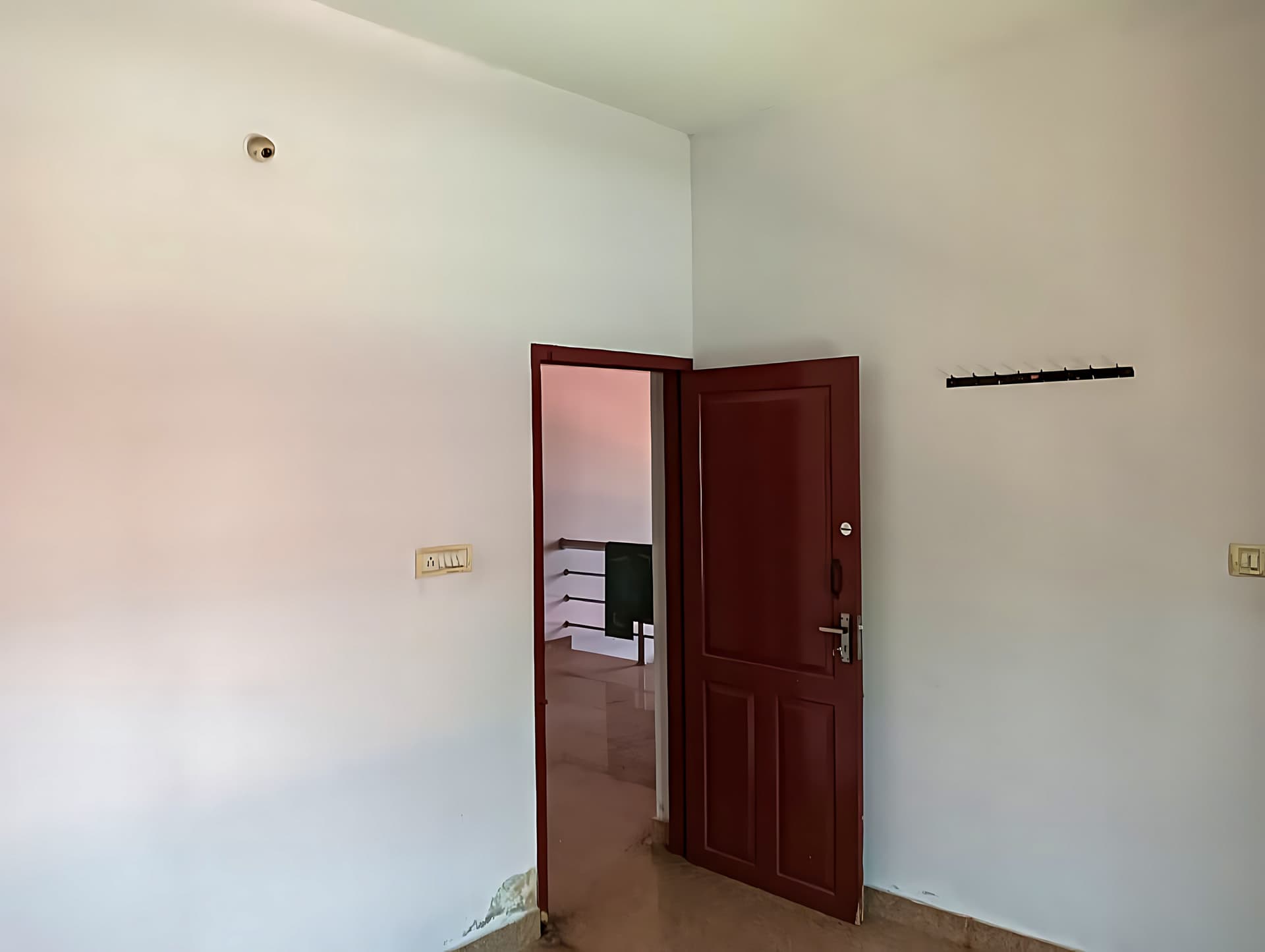 Property Photos 38