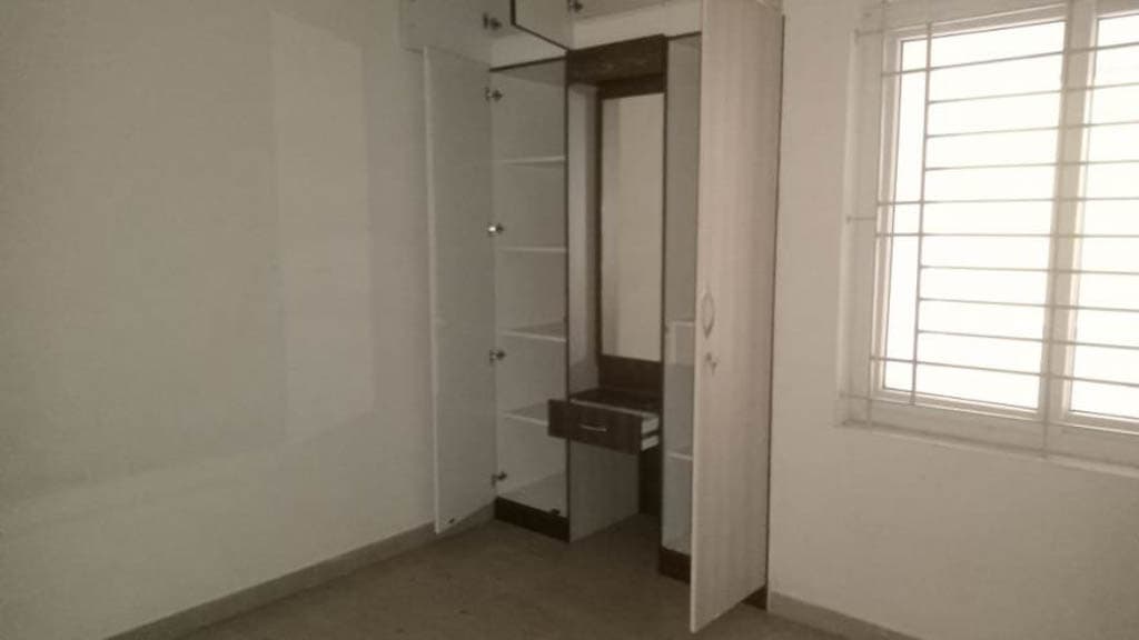 Property Photos 14