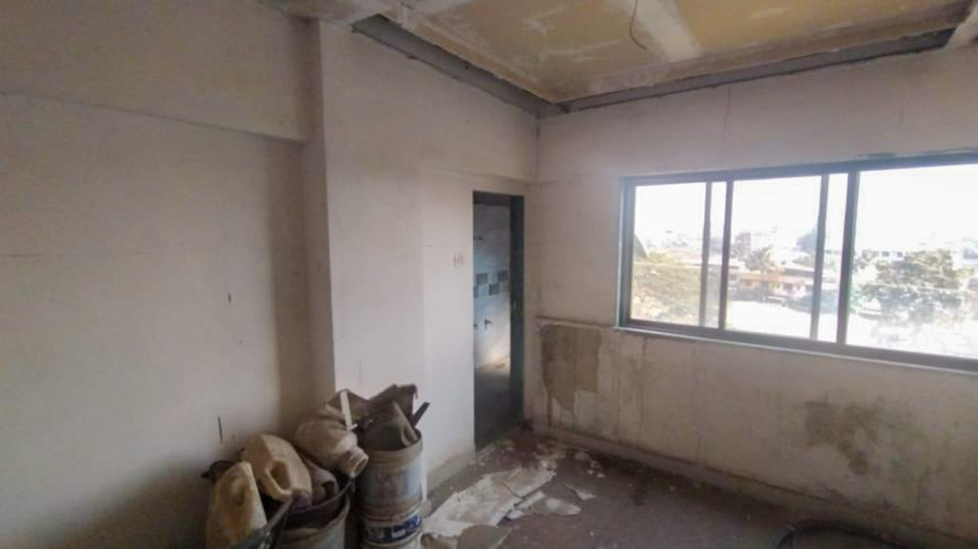 Property Photos 17