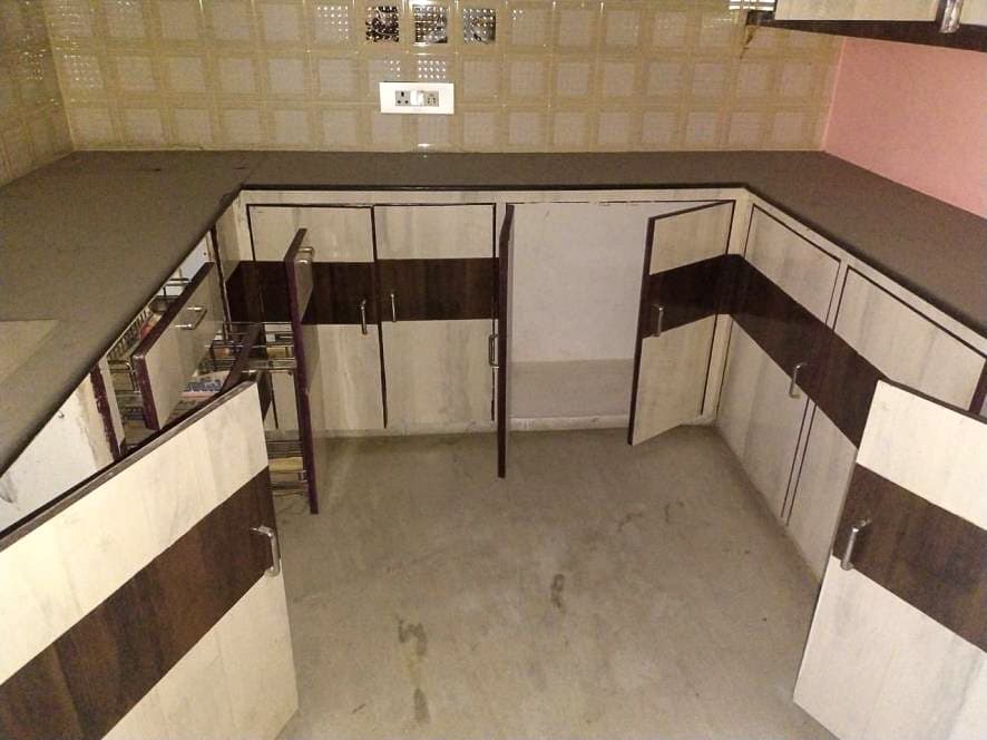 Property Photos 12