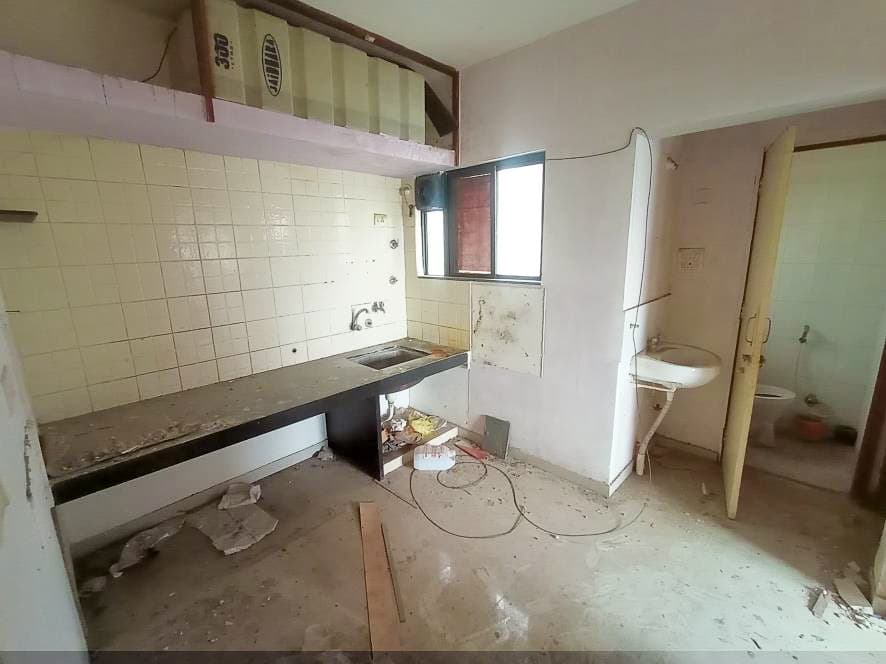Property Photos 6