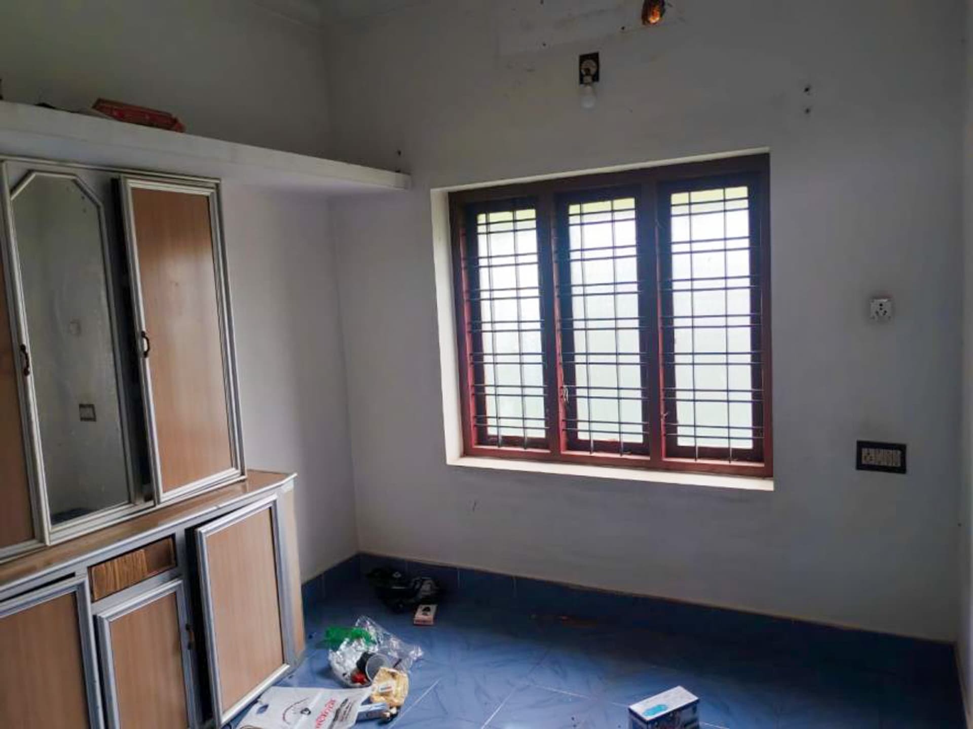 Property Photos 6