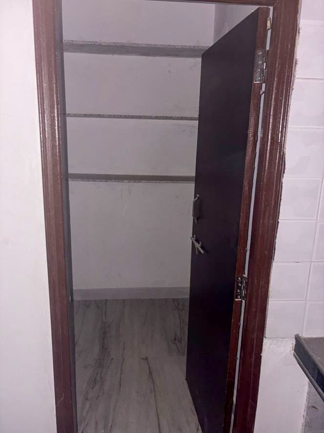 Property Photos 29