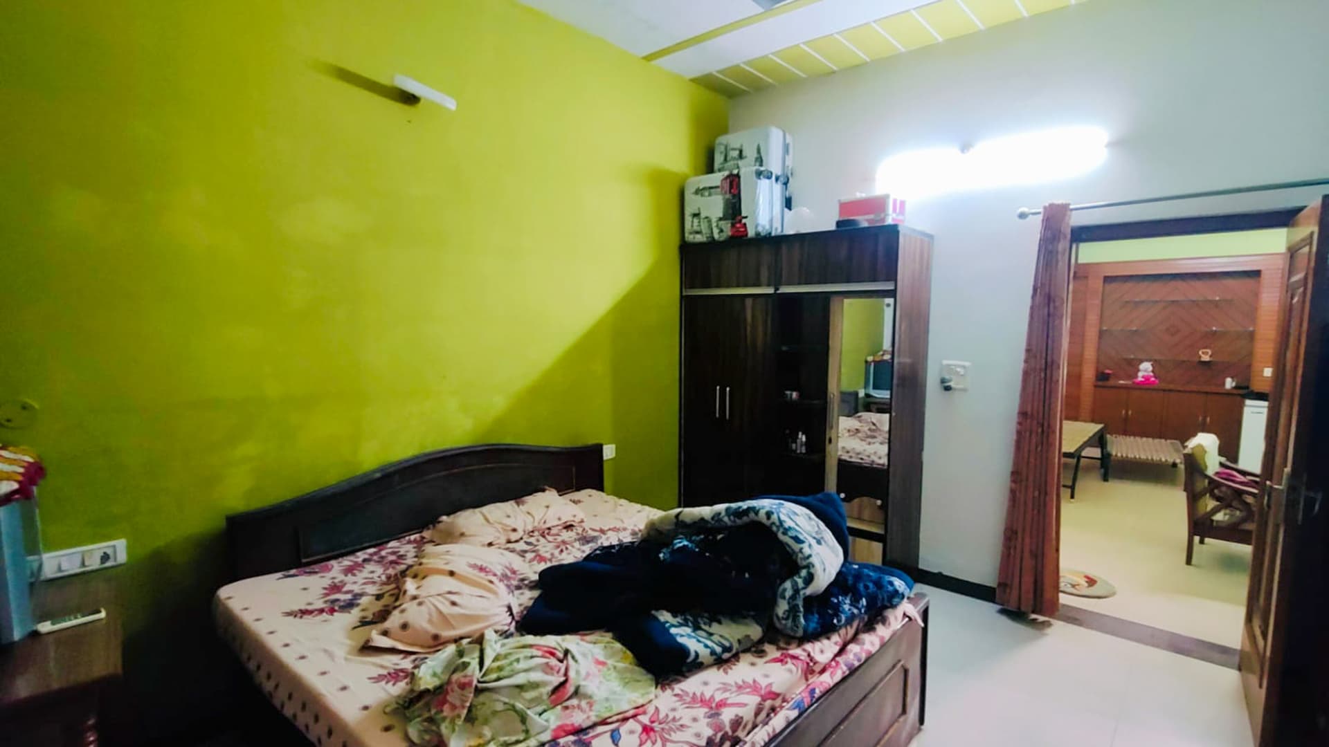 Property Photos 25