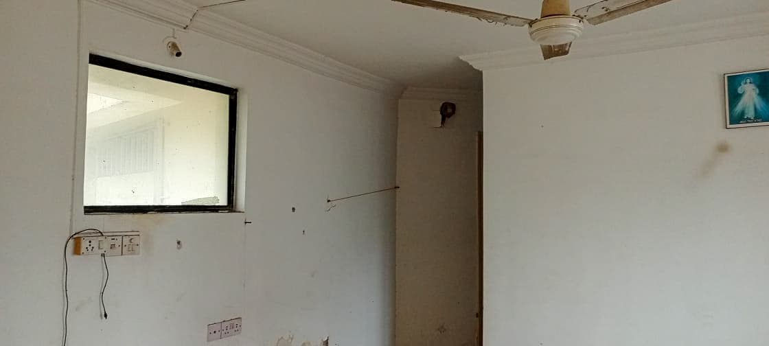 Property Photos 4