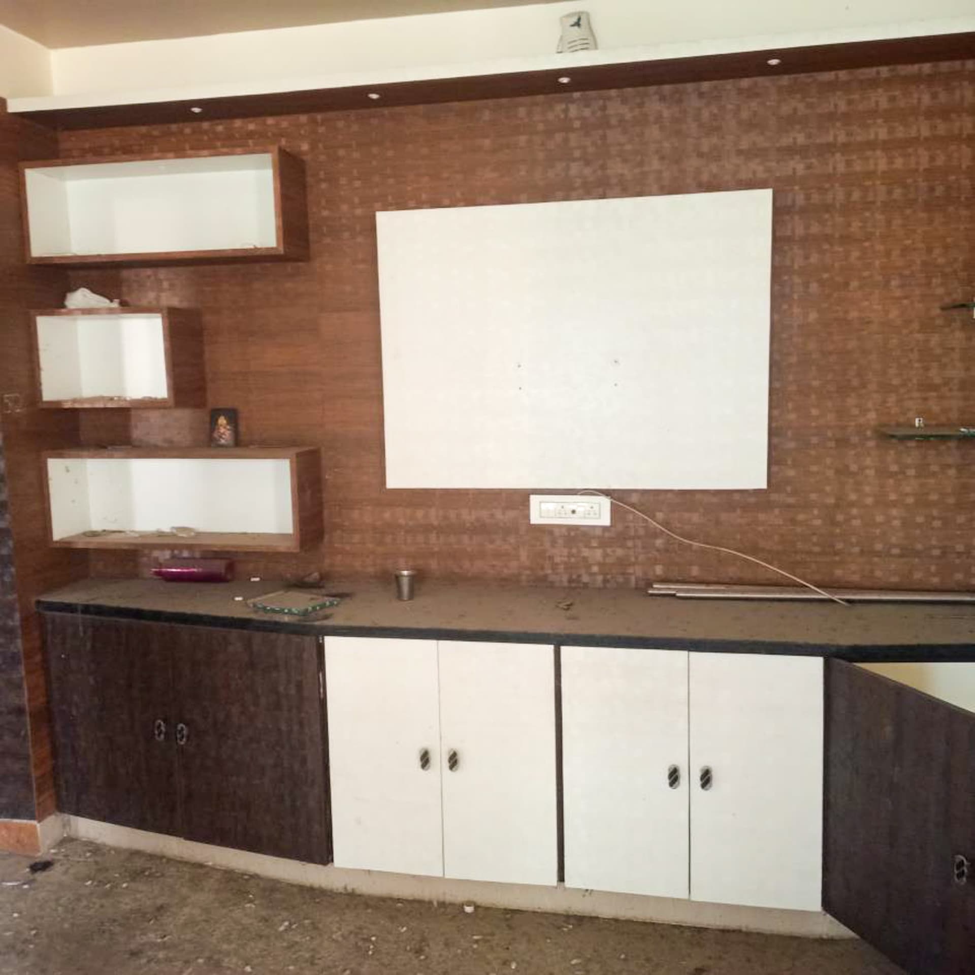 Property Photos 9