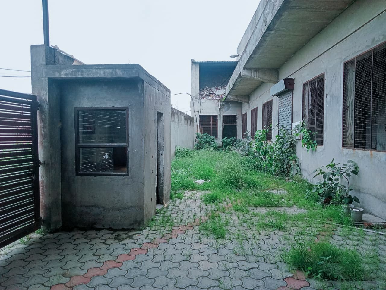 Property Photos 8