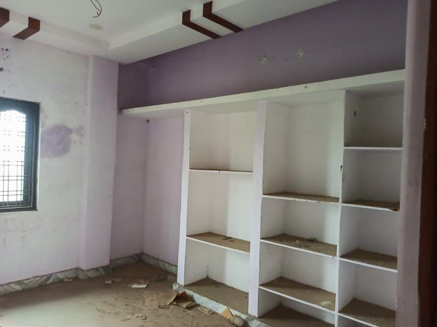 Property Photos 18