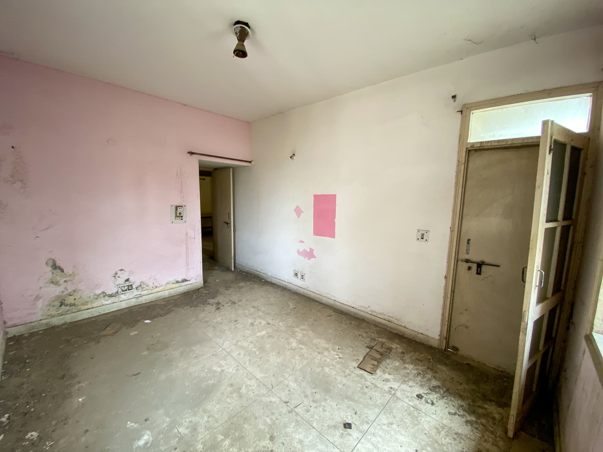 Property Photos 8