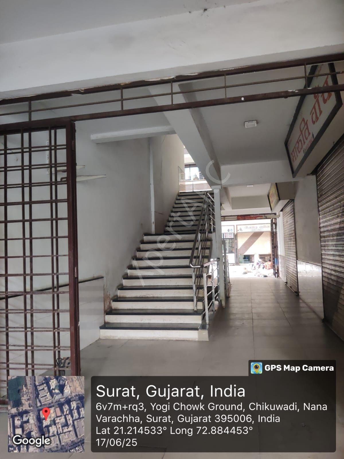 Property Photos 6