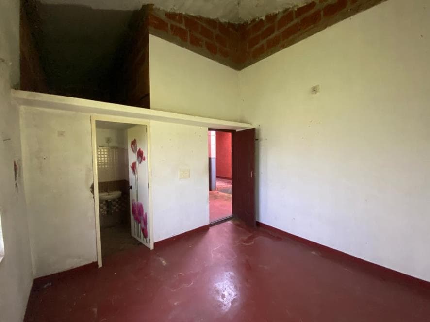 Property Photos 4