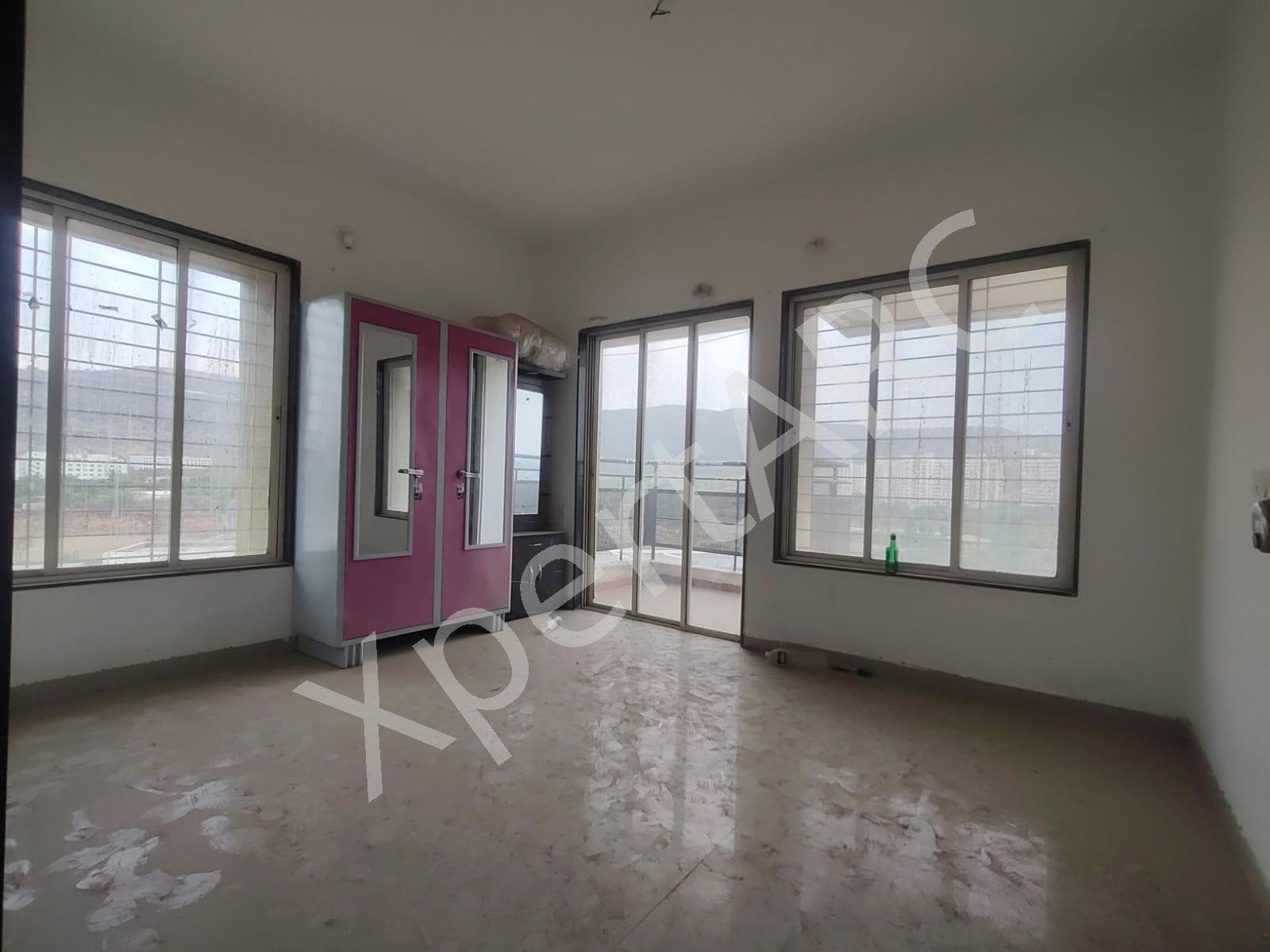 Property Photos 14