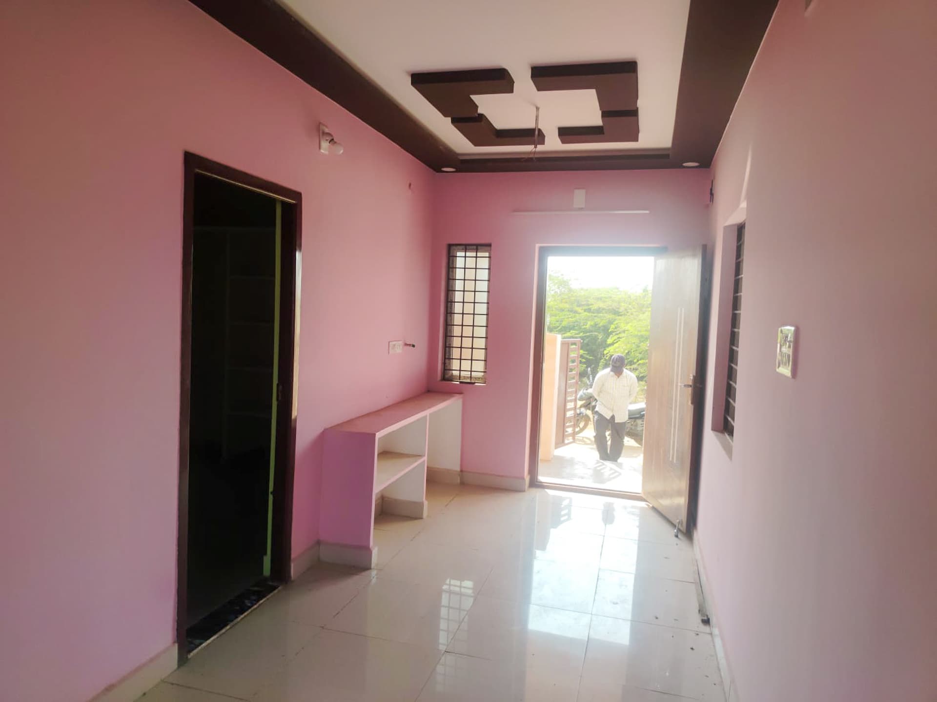 Property Photos 16