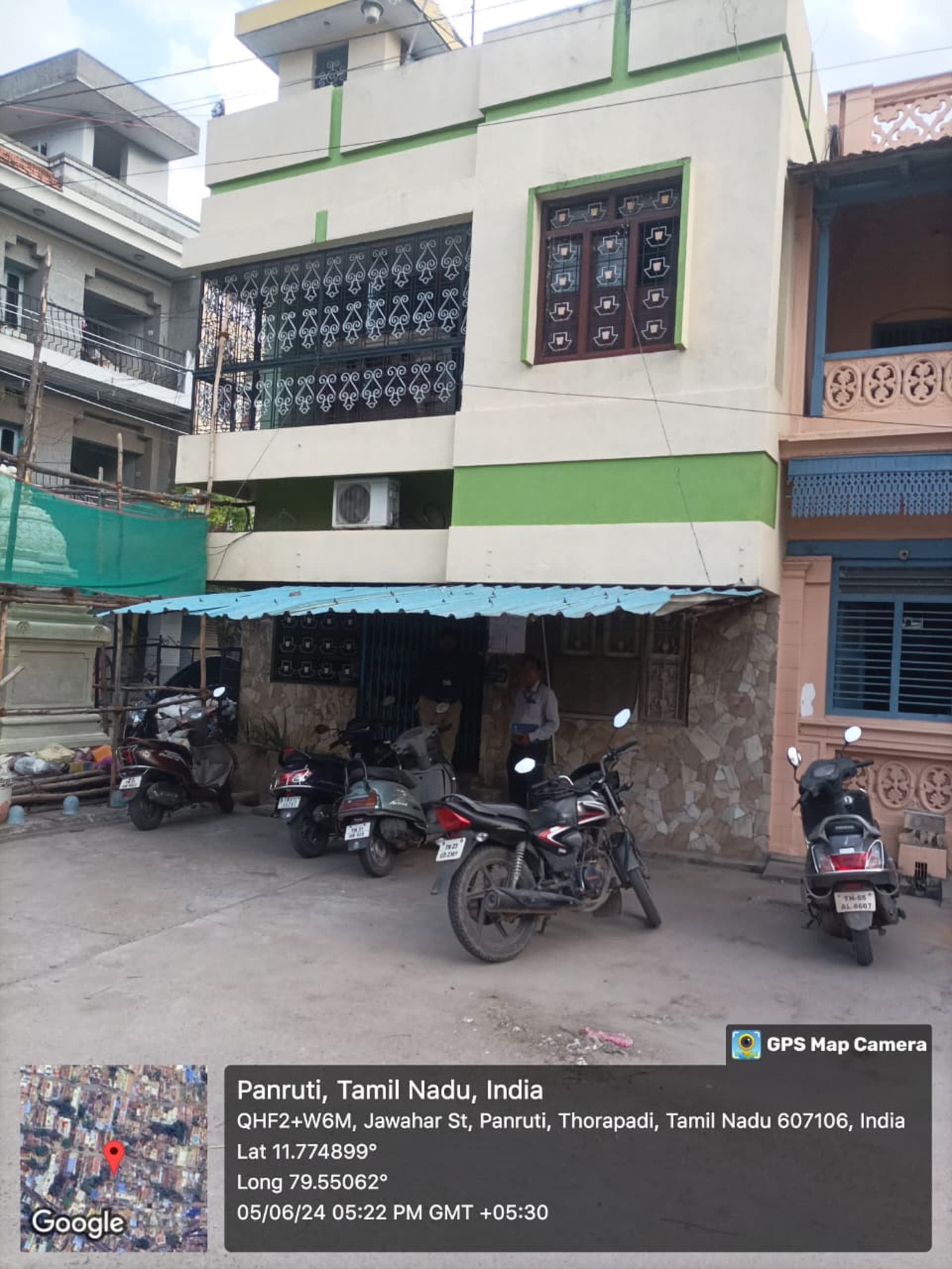 Property Photos 1