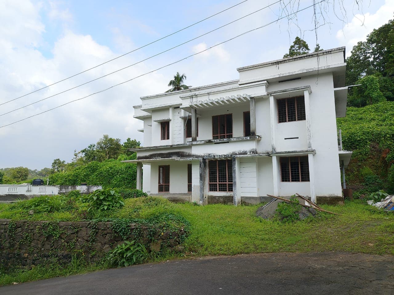 Property Photos 1