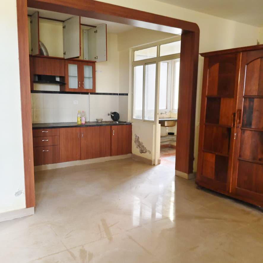 Property Photos 23