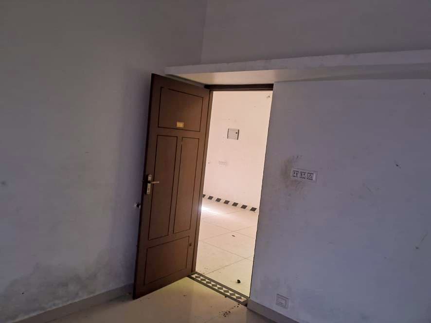 Property Photos 39