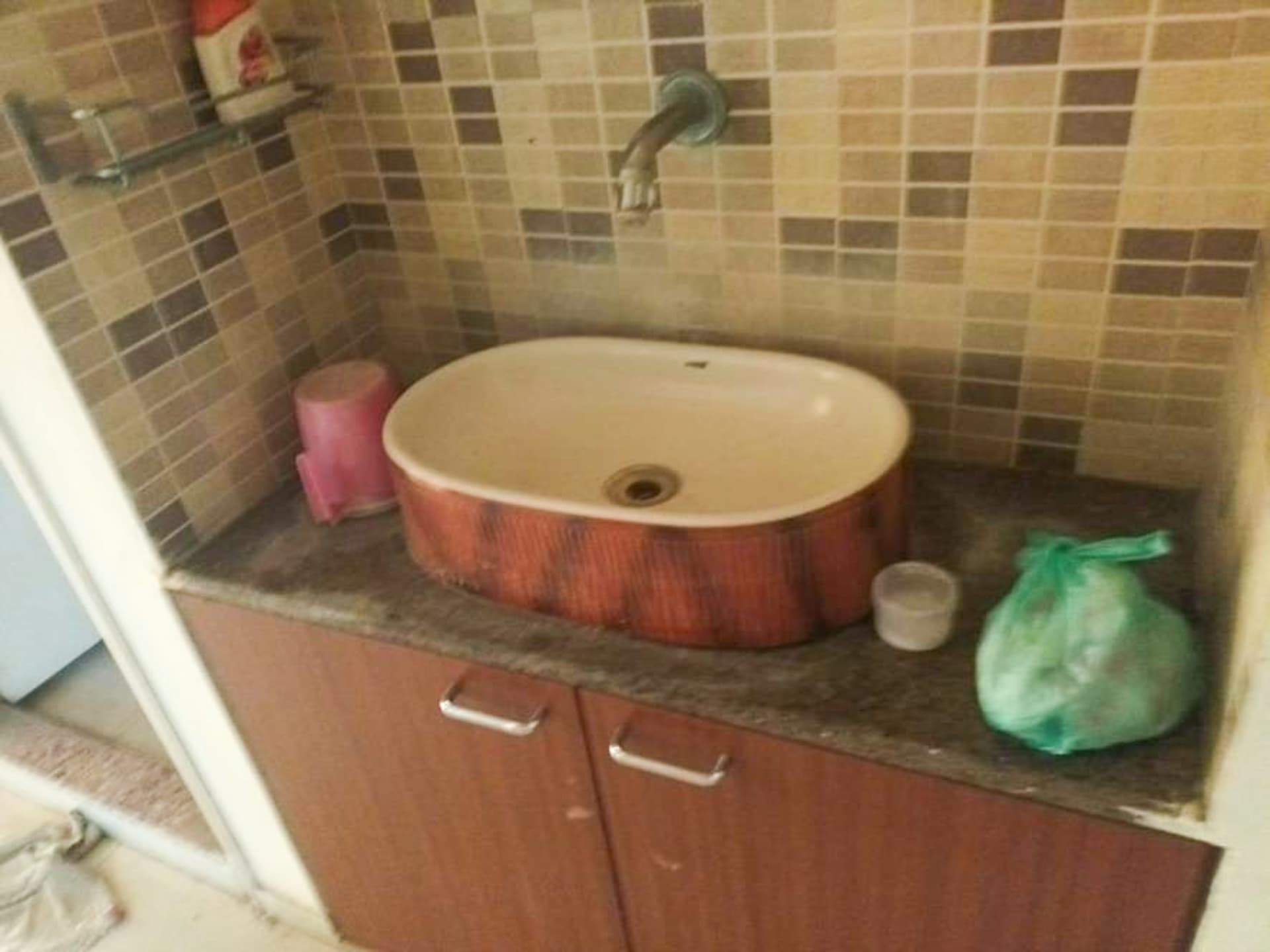 Property Photos 8