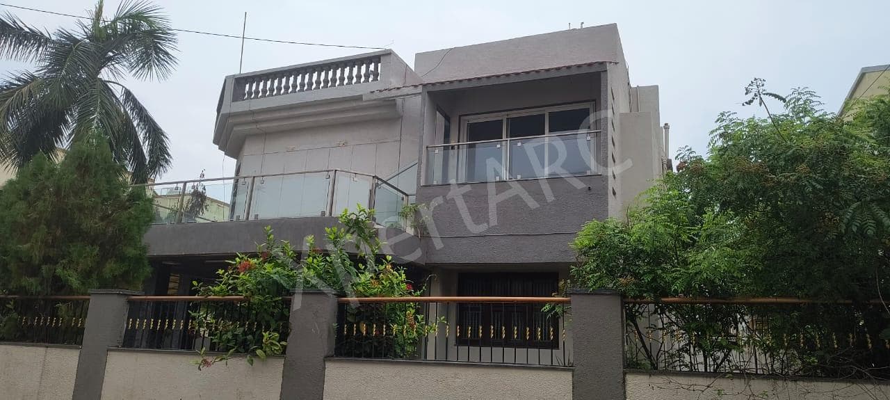 Property Photos 28