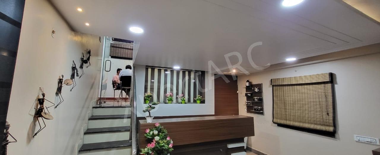 Property Photos 18