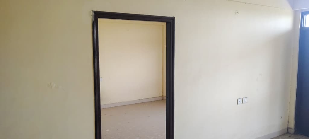 Property Photos 9