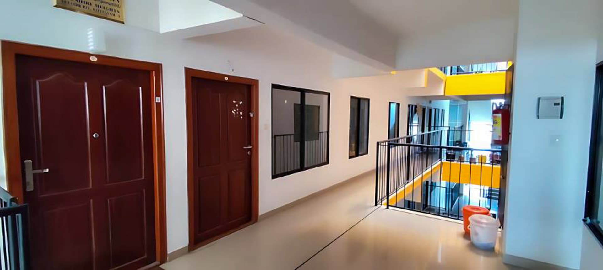 Property Photos 11