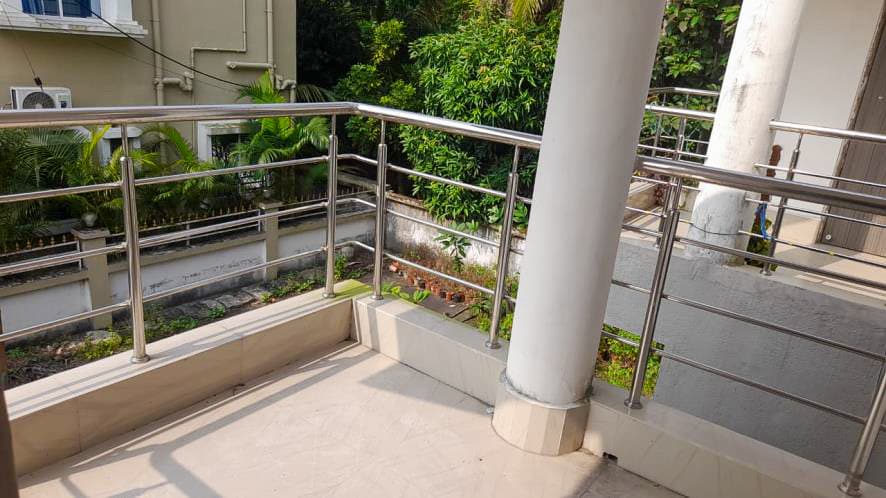 Property Photos 6