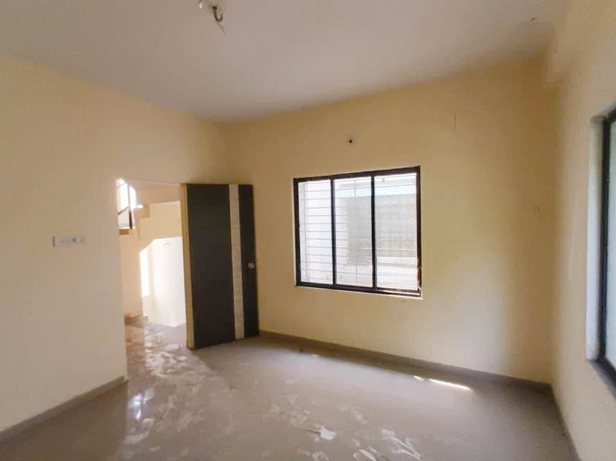 Property Photos 5