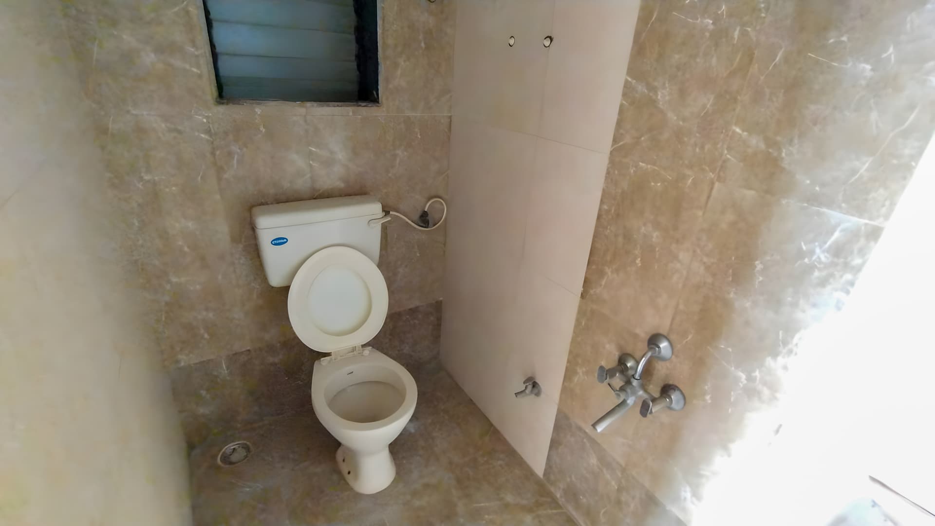 Property Photos 5
