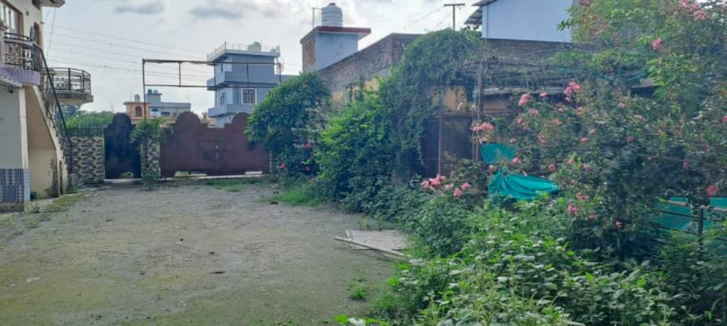 Property Photos 8