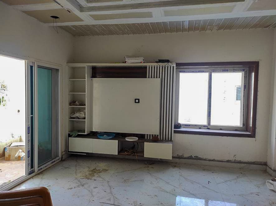 Property Photos 8