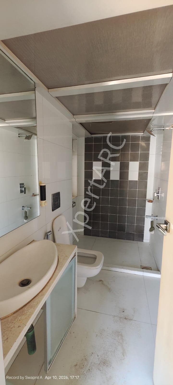 Property Photos 9