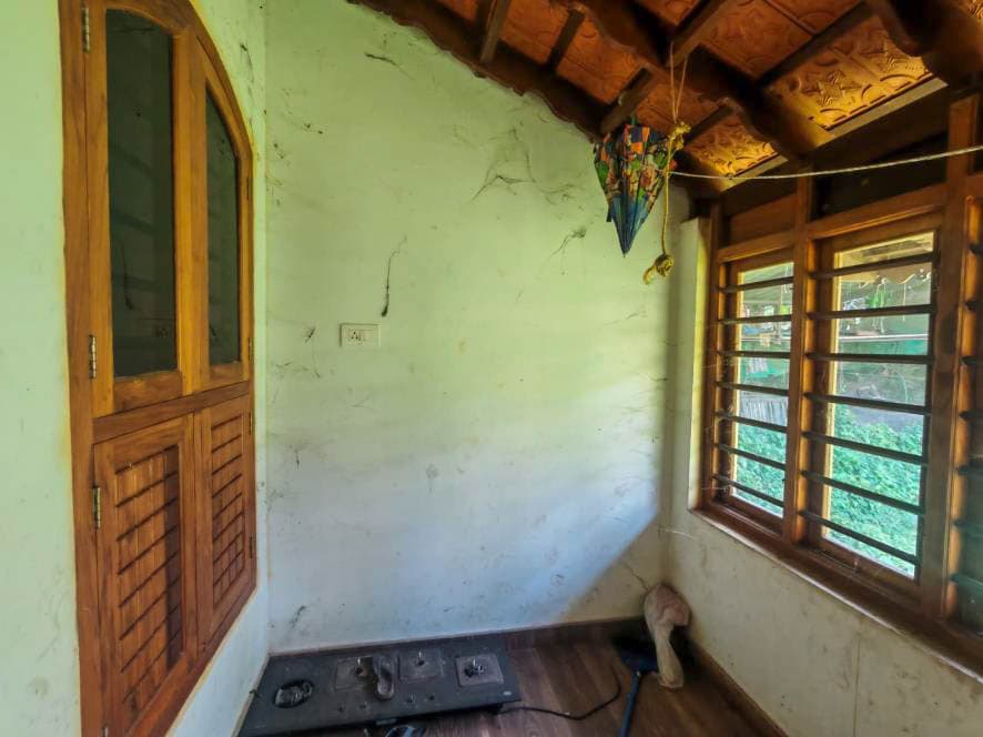 Property Photos 16
