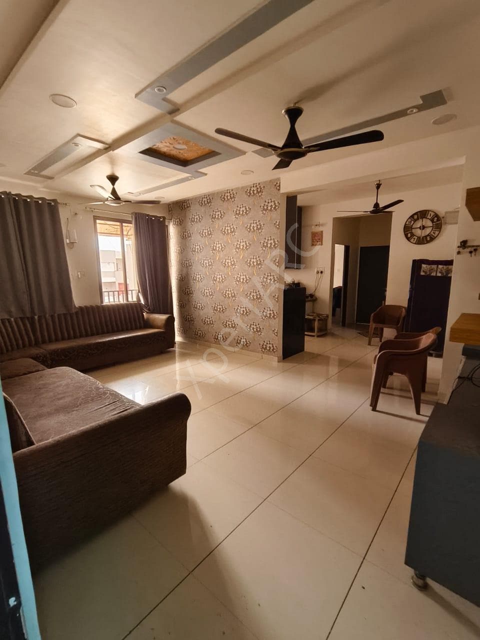 Property Photos 11