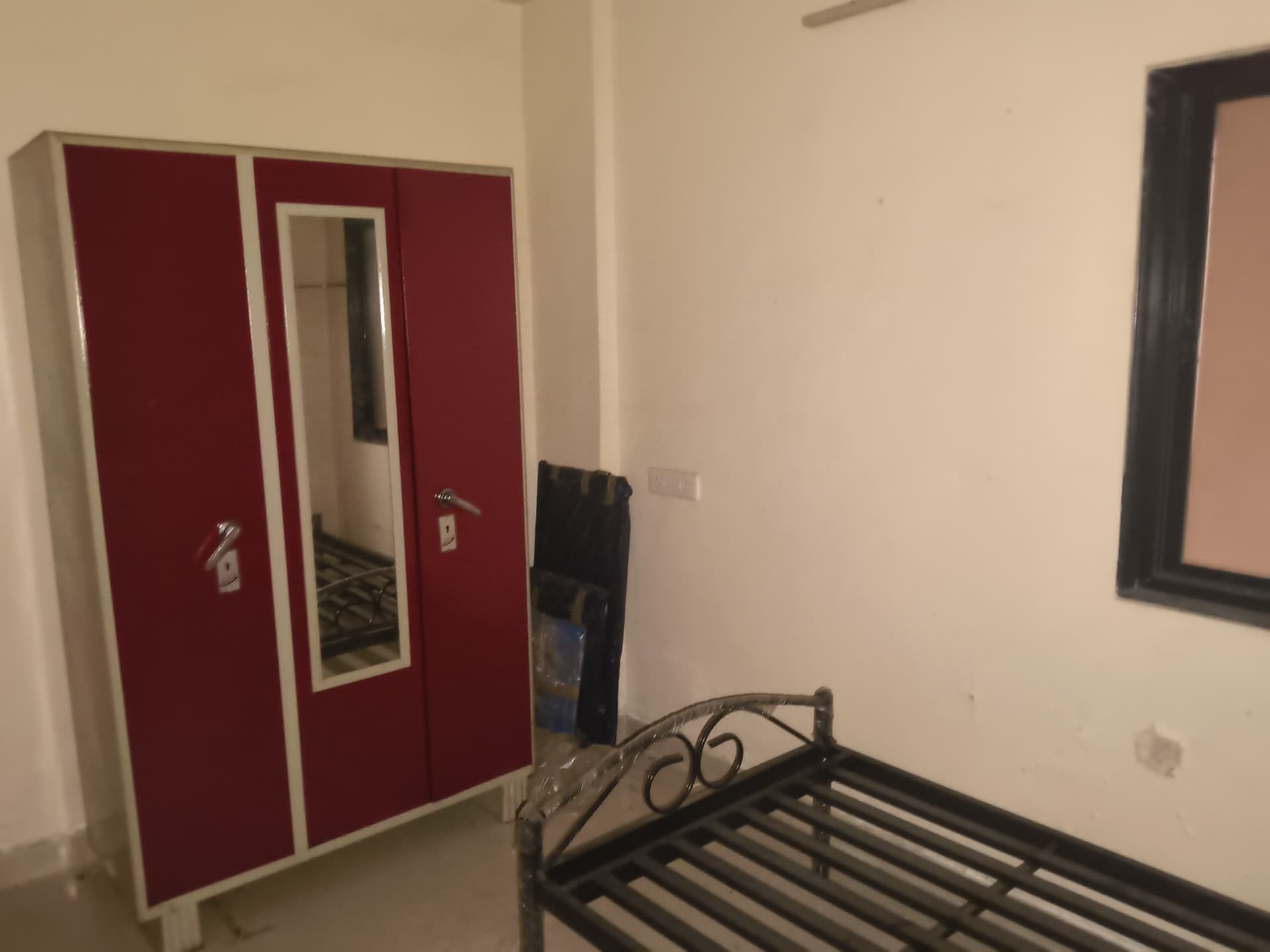 Property Photos 8