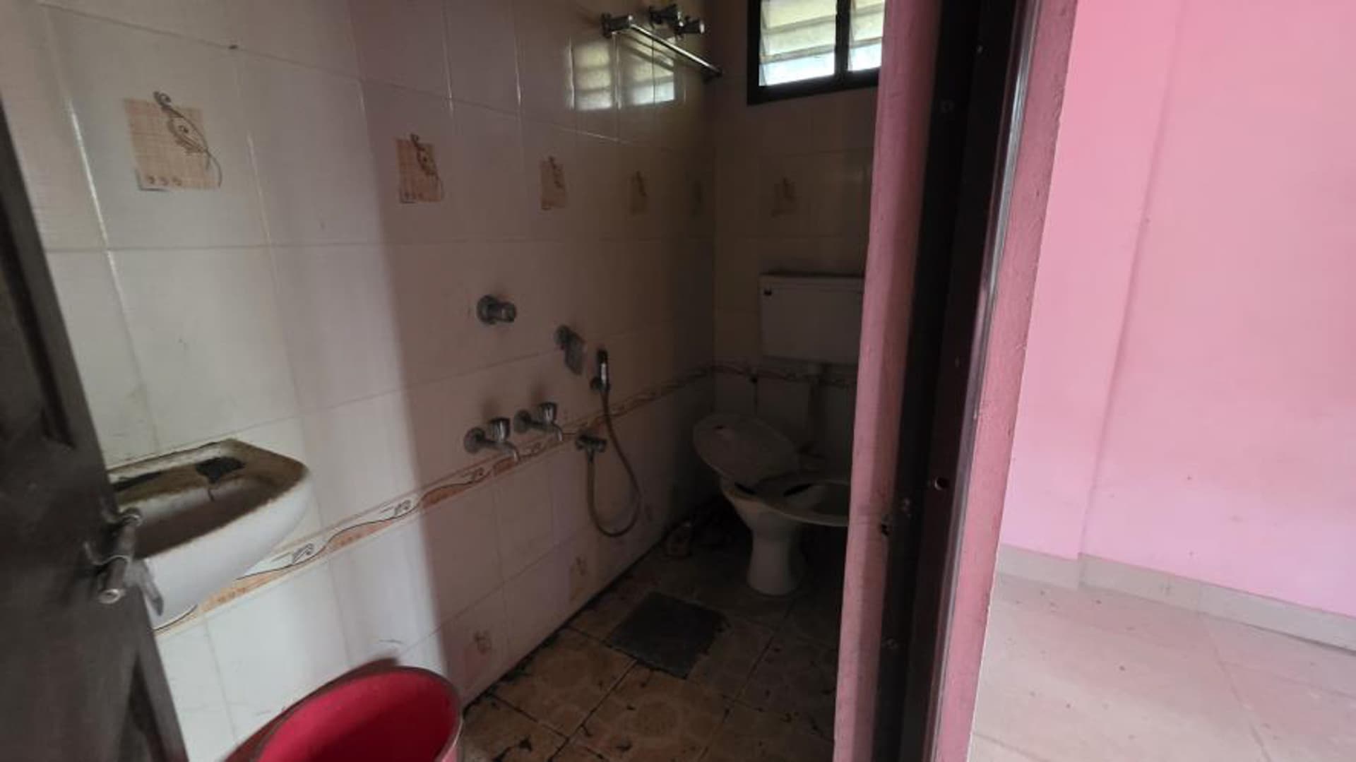 Property Photos 22