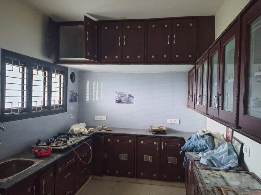 Property Photos 11