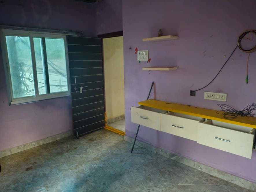 Property Photos 8