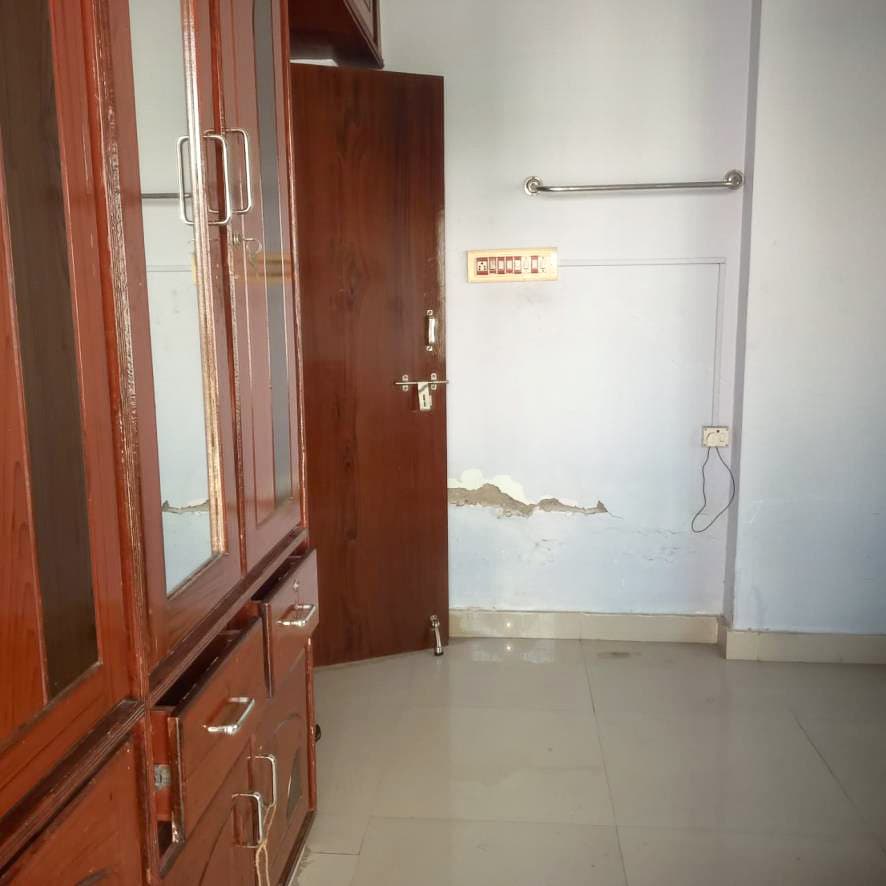 Property Photos 10