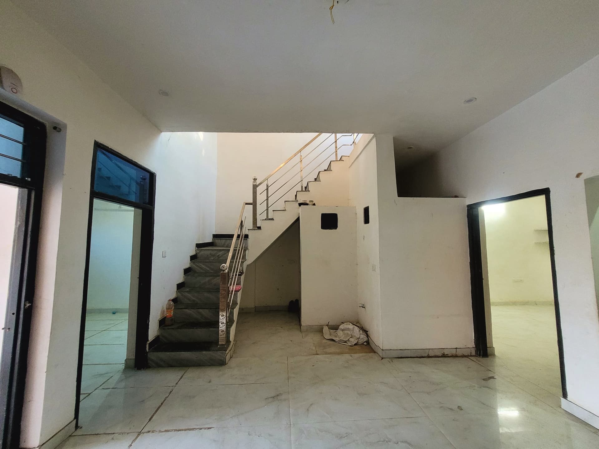 Property Photos 23