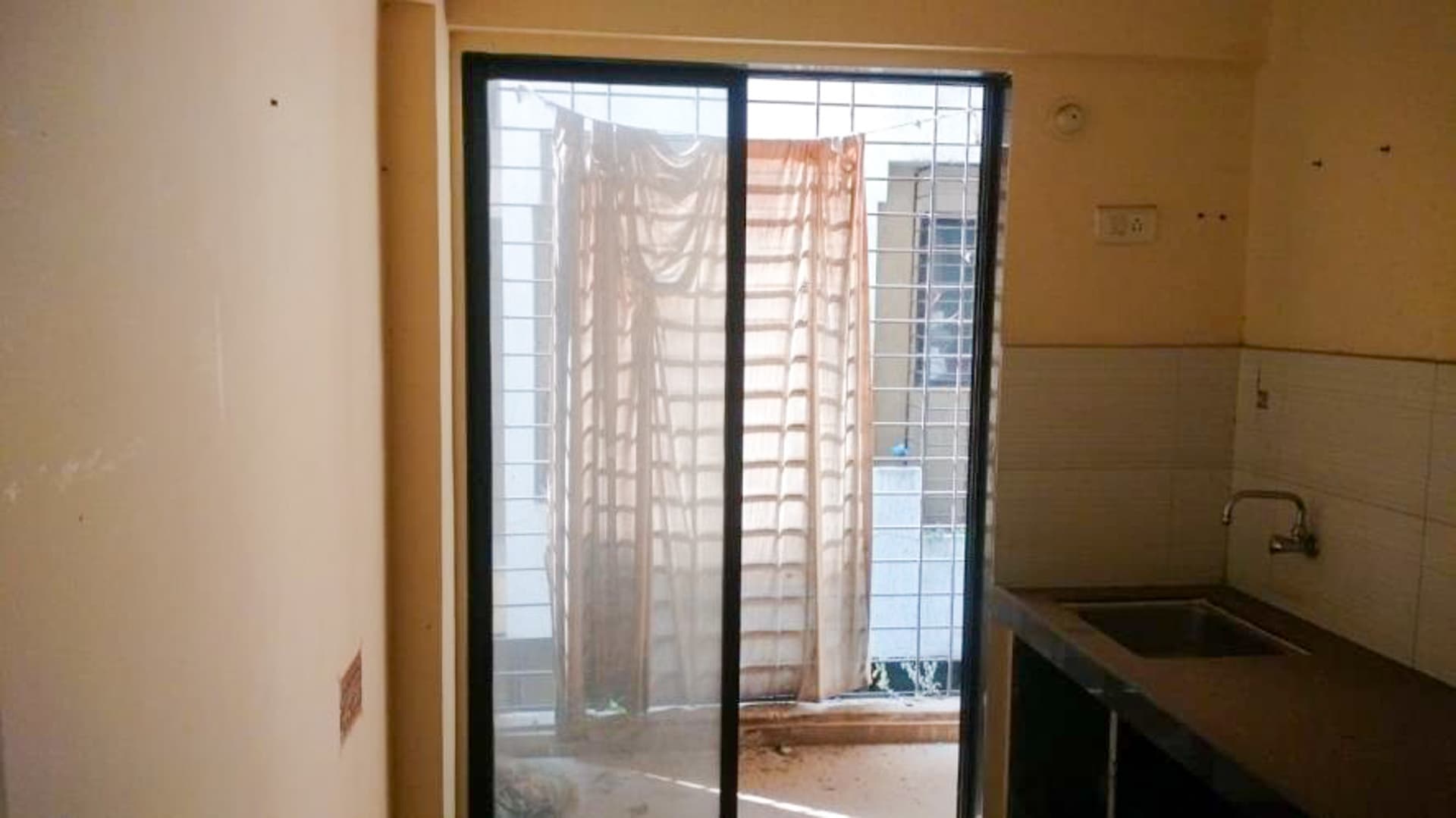 Property Photos 12