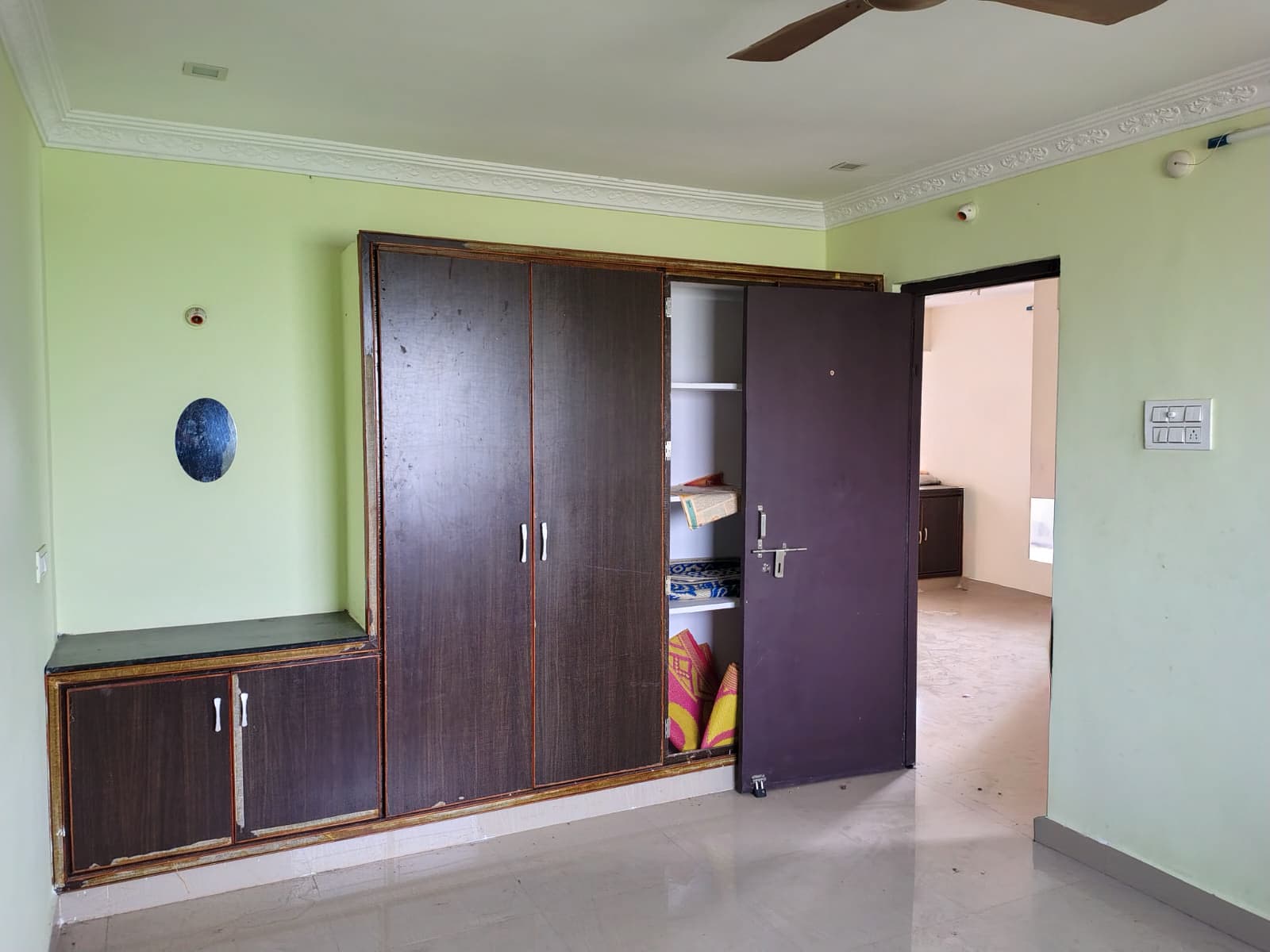 Property Photos 17