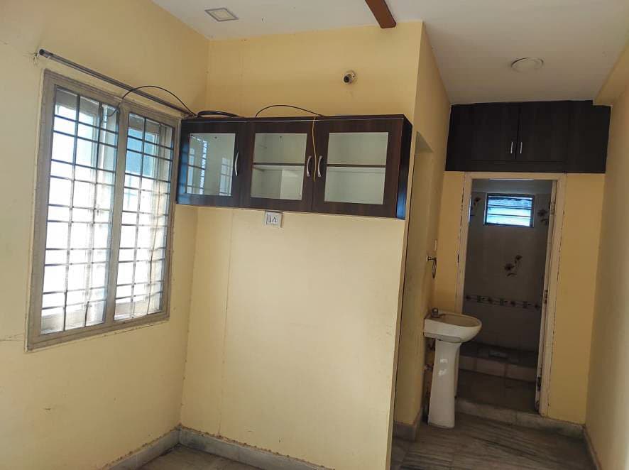 Property Photos 16