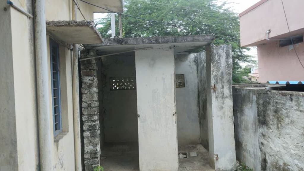 Property Photos 18