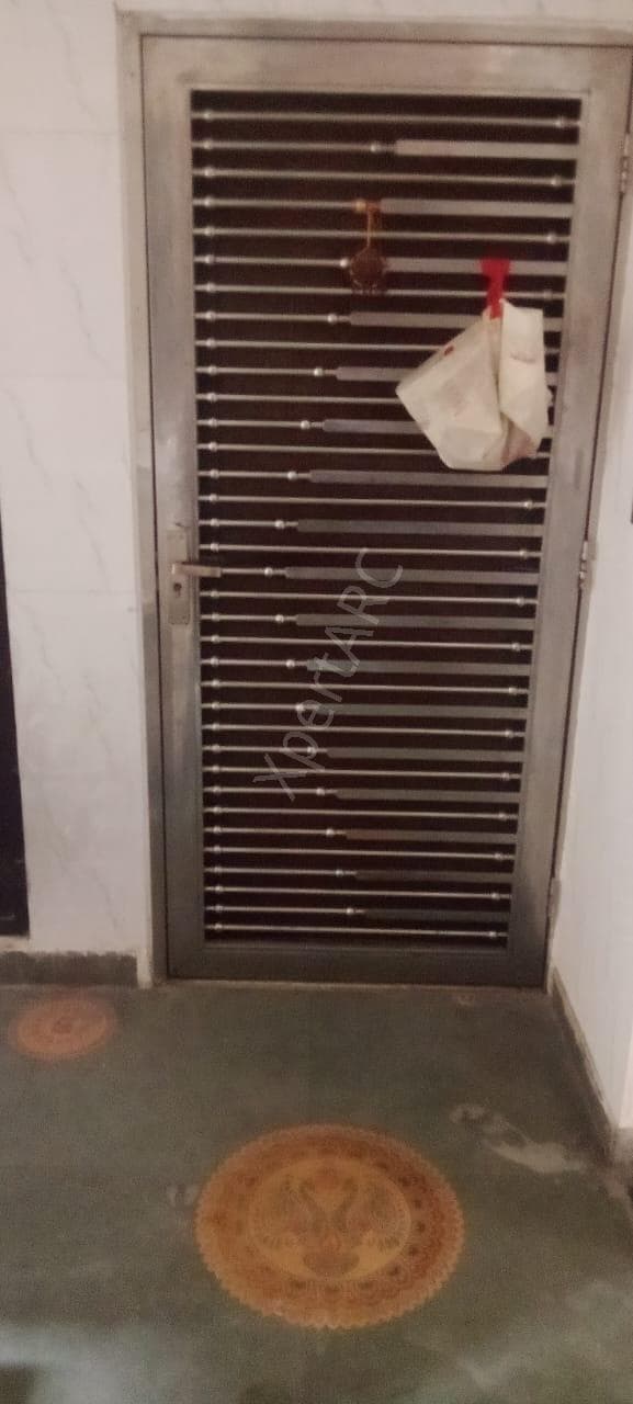 Property Photos 8