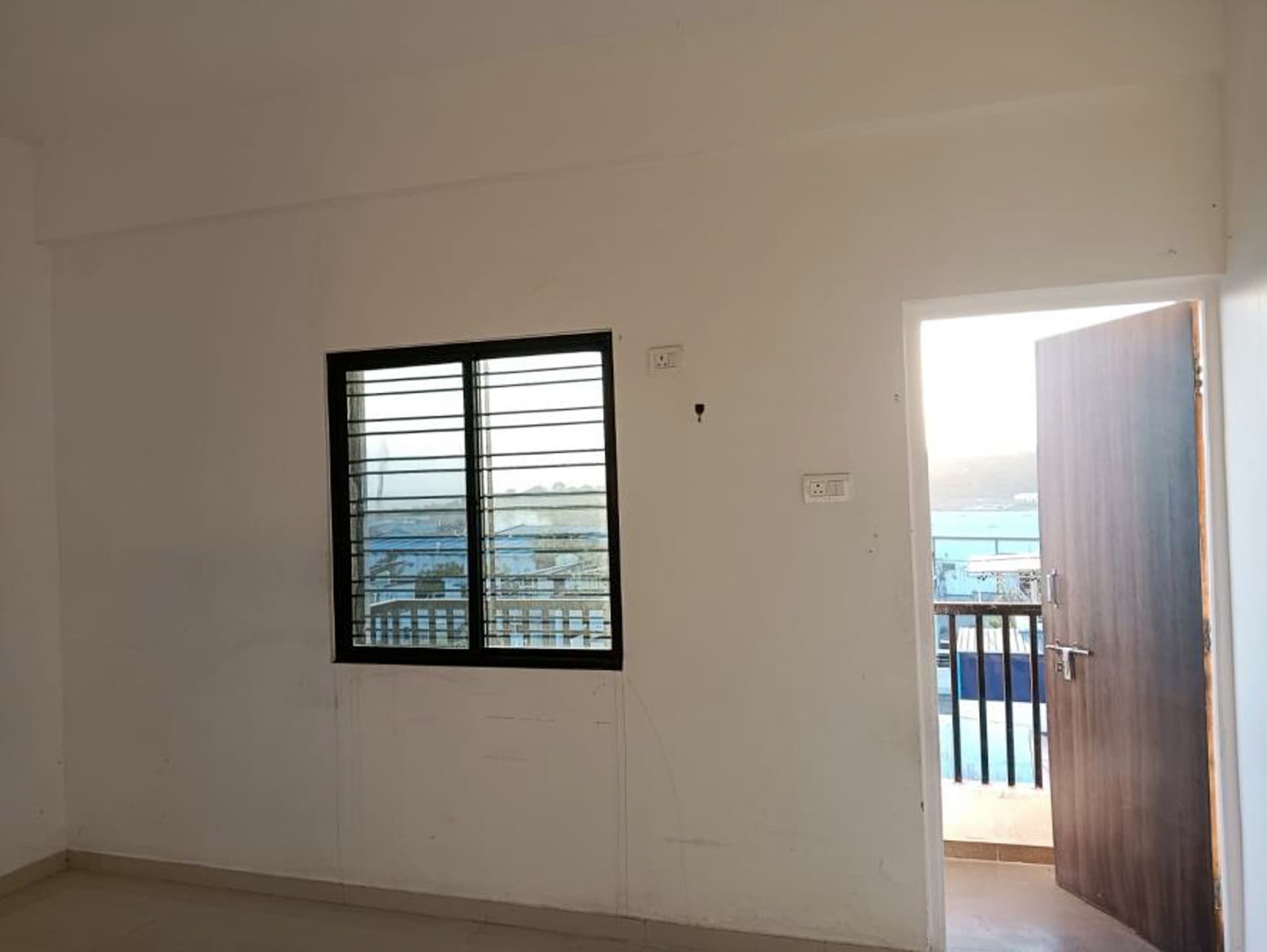 Property Photos 16